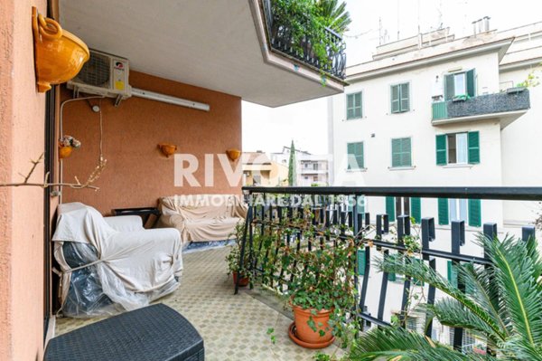 appartamento in vendita a Roma in zona Tor di Quinto