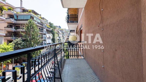 appartamento in vendita a Roma in zona Tor di Quinto