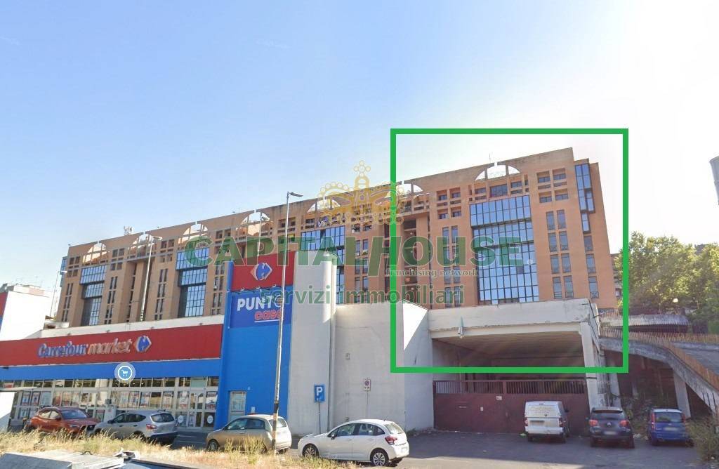 negozio in vendita a Roma in zona Tor Sapienza