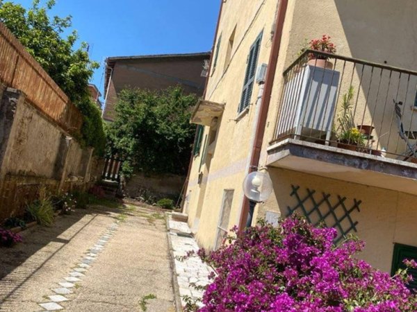 appartamento in vendita a Roma in zona Casalotti