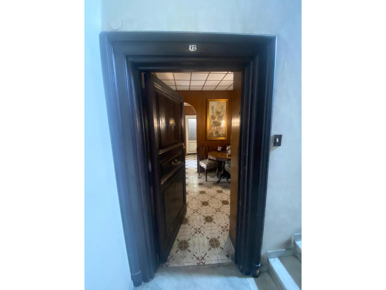 appartamento in vendita a Roma in zona Esquilino