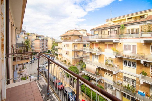 appartamento in vendita a Roma in zona Monte Sacro/Talenti