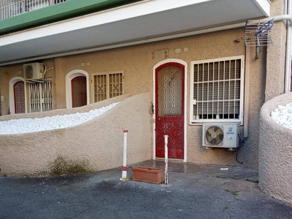 appartamento in vendita a Roma in zona Tomba di Nerone