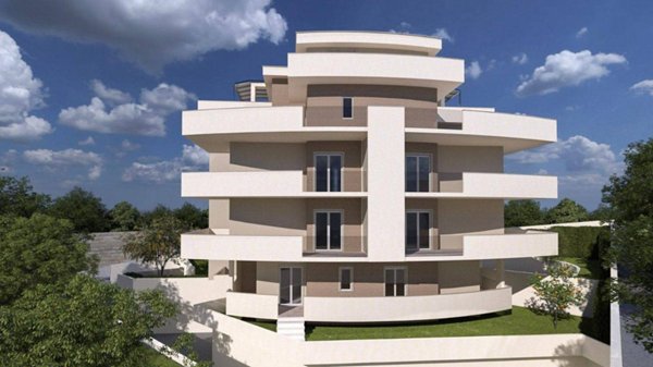 appartamento in vendita a Roma in zona Selva Candida