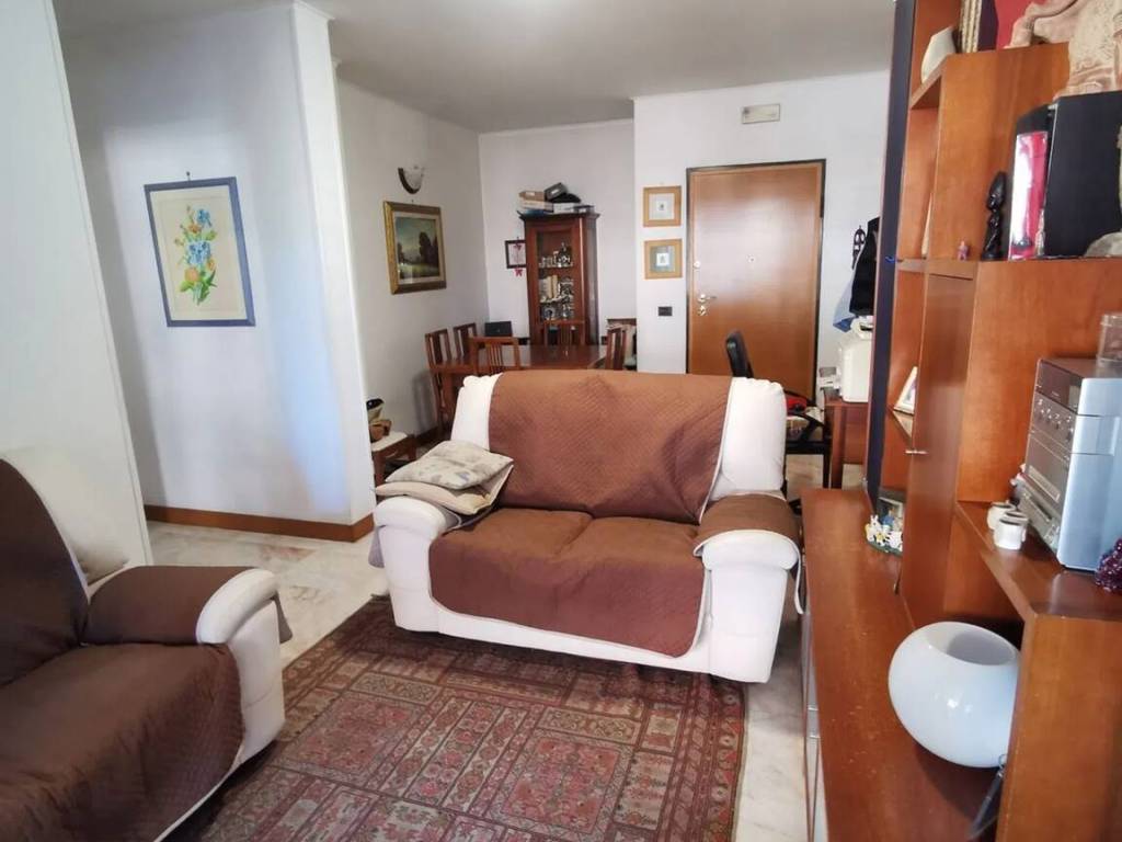 appartamento in vendita a Roma in zona Torrino