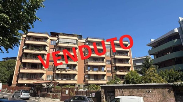 appartamento in vendita a Roma in zona Torrino