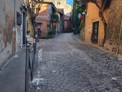 appartamento in vendita a Roma in zona Trevi-Colonna