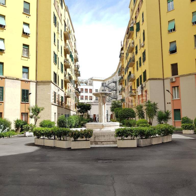 appartamento in vendita a Roma in zona Appio Latino