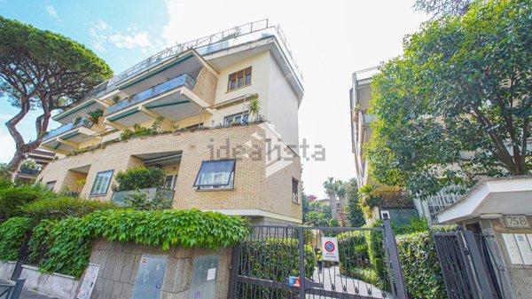 appartamento in vendita a Roma in zona Tor di Quinto