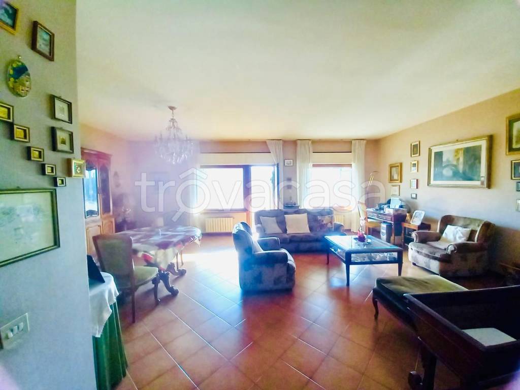 appartamento in vendita a Roma in zona Torrino