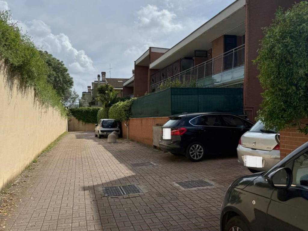 appartamento in vendita a Roma in zona Olgiata