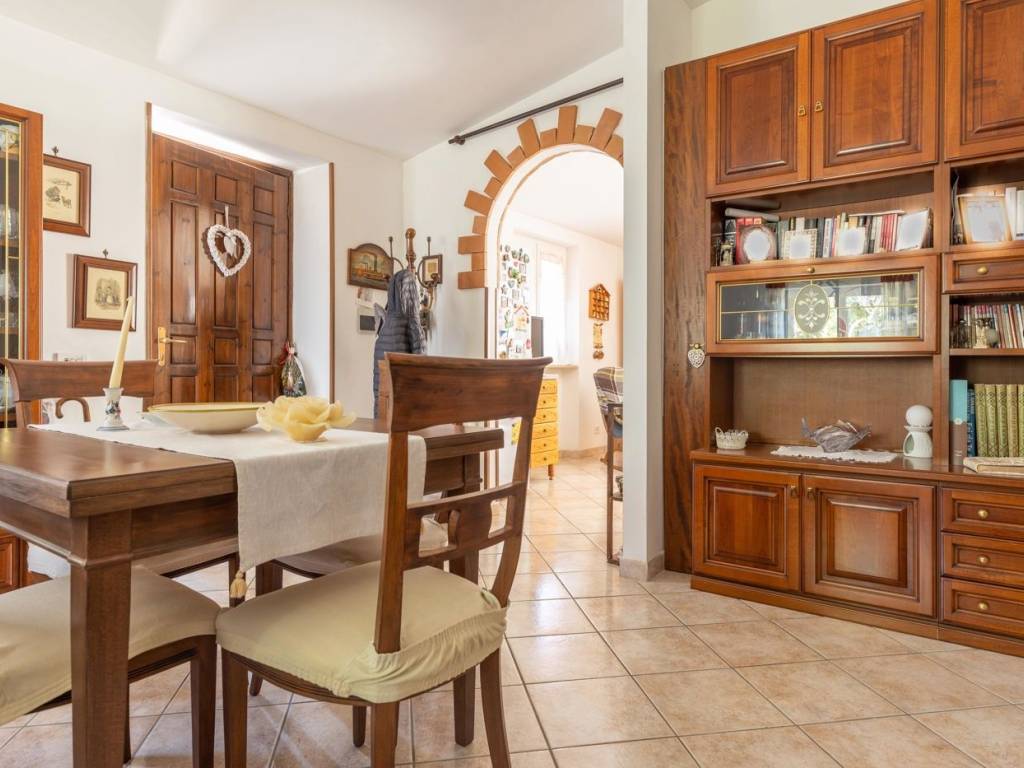 casa indipendente in vendita a Roma in zona Trigoria