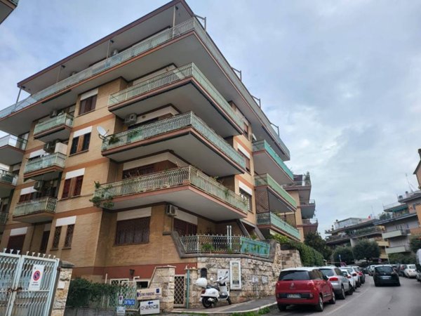 appartamento in vendita a Roma in zona Monte Sacro/Talenti