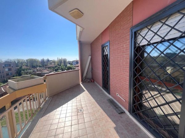 appartamento in vendita a Roma in zona Acilia