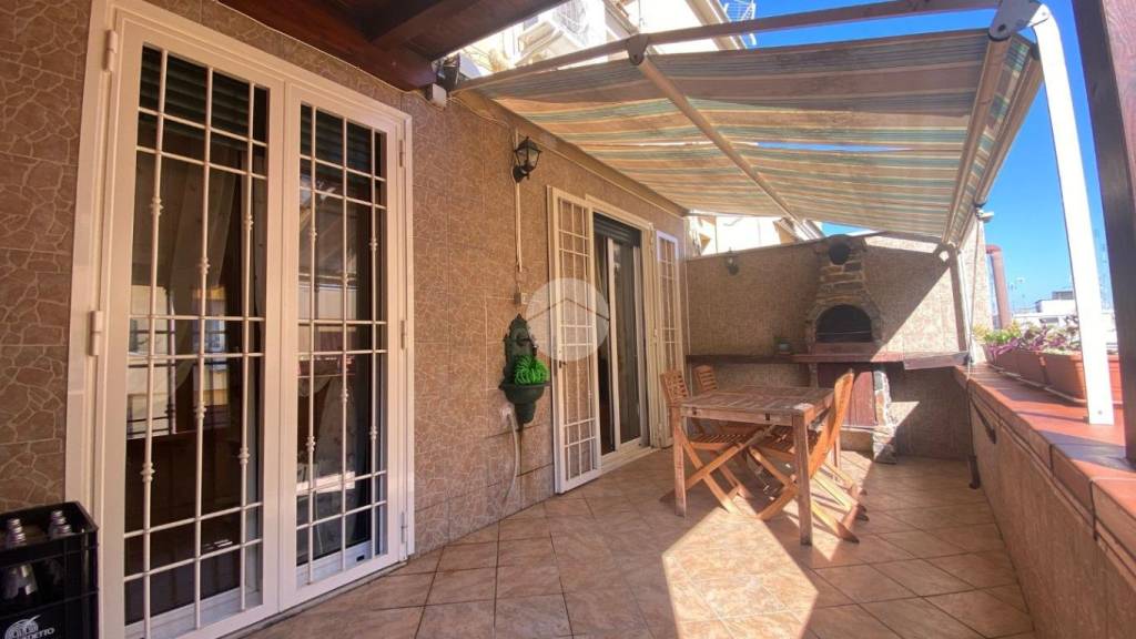 appartamento in vendita a Roma in zona Tuscolano