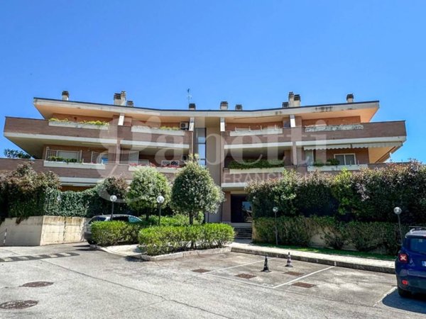 appartamento in vendita a Roma in zona Trigoria