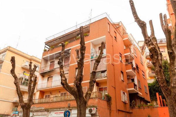 appartamento in vendita a Roma in zona Gianicolense