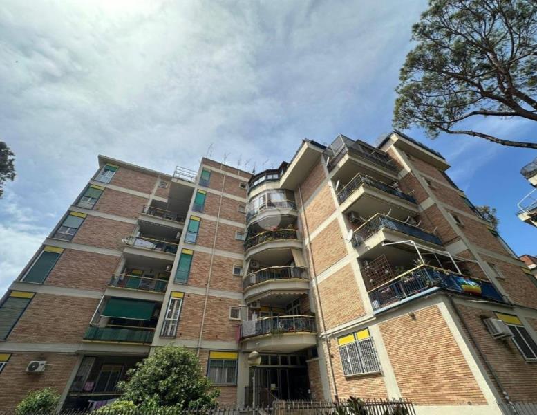 appartamento in vendita a Roma in zona Ostia