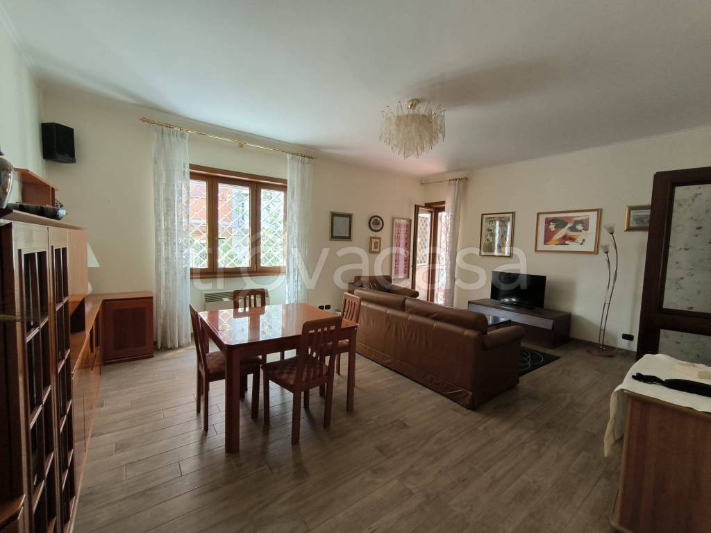 appartamento in vendita a Roma in zona Monte Sacro/Talenti