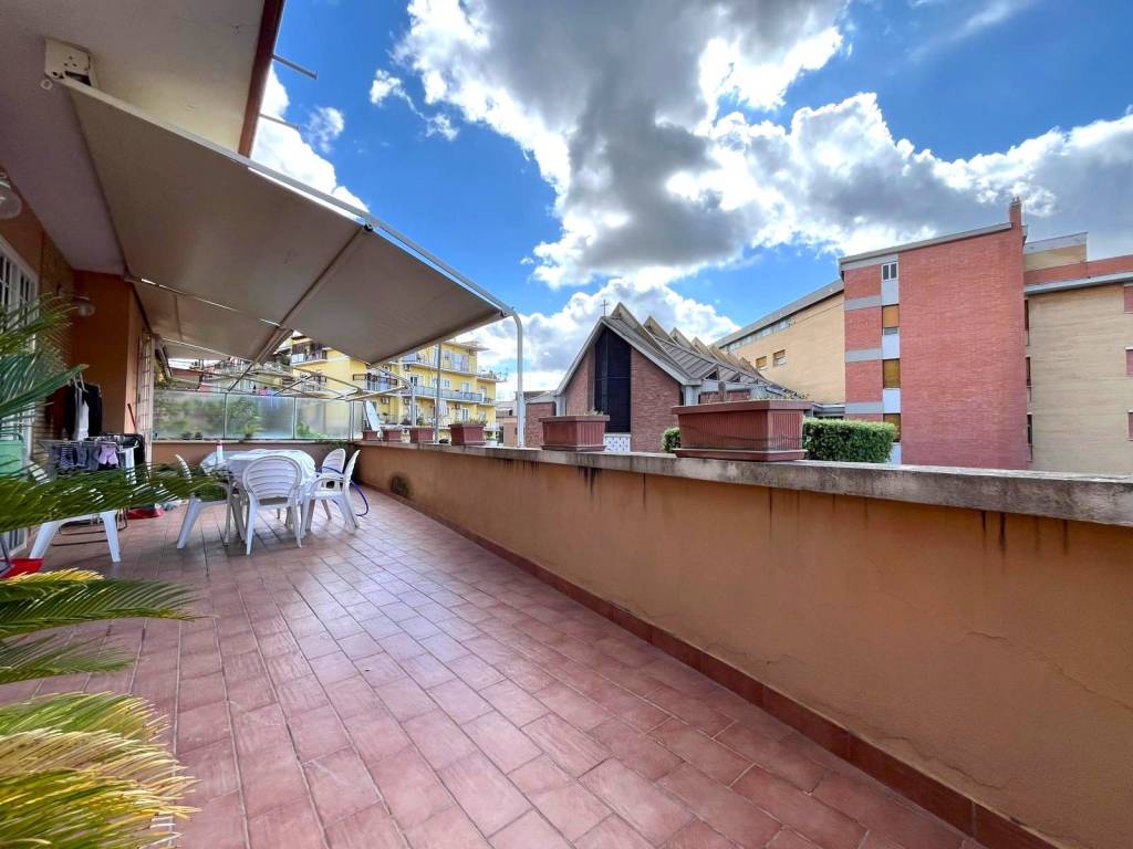 appartamento in vendita a Roma in zona Aurelio