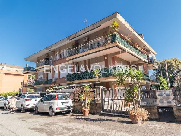 appartamento in vendita a Roma in zona Tor di Quinto
