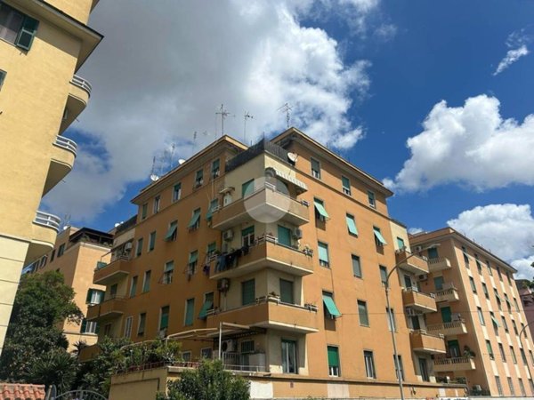 appartamento in vendita a Roma in zona Gianicolense