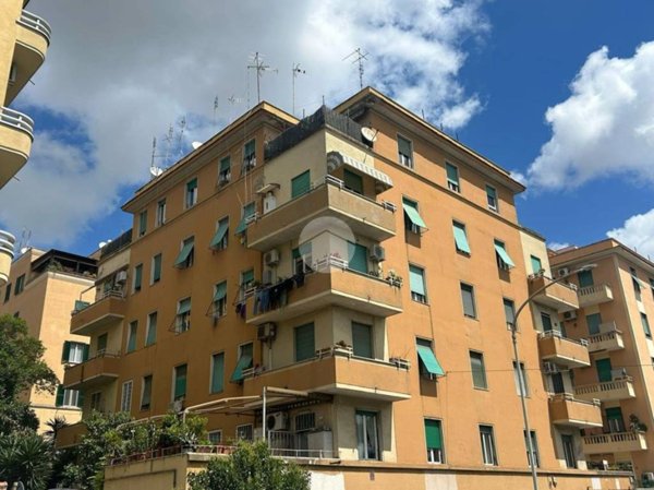 appartamento in vendita a Roma in zona Gianicolense