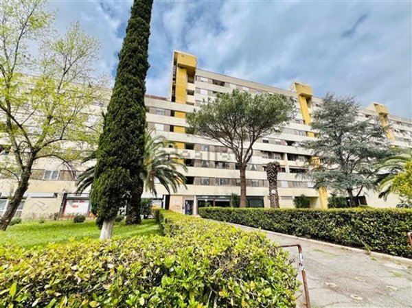 appartamento in vendita a Roma in zona Spinaceto