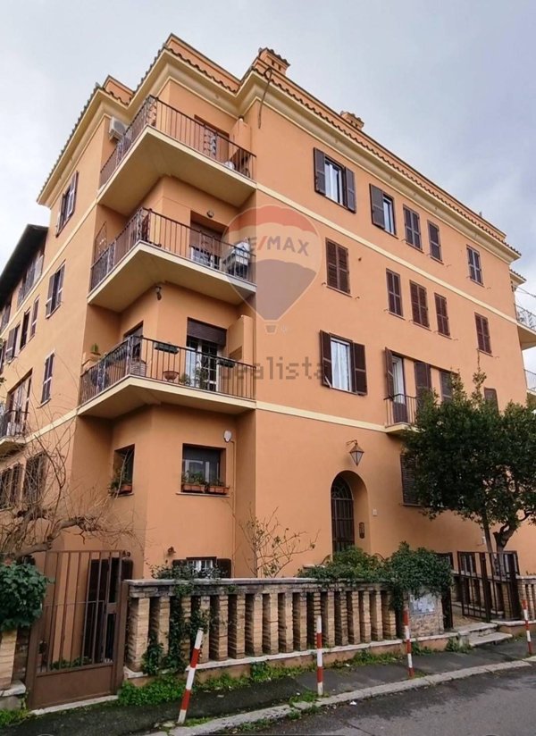 appartamento in vendita a Roma in zona Aurelio
