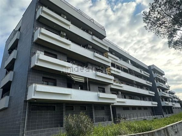 appartamento in vendita a Roma in zona Romanina