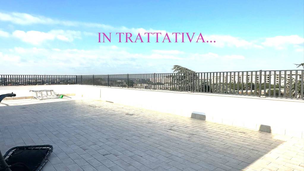 appartamento in vendita a Roma in zona Romanina