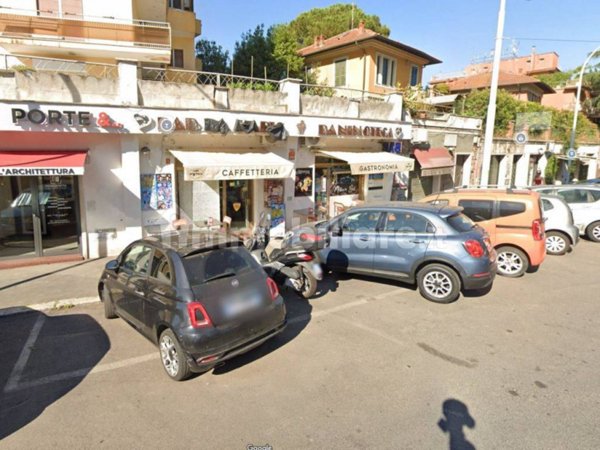 negozio in vendita a Roma in zona Monte Sacro/Talenti