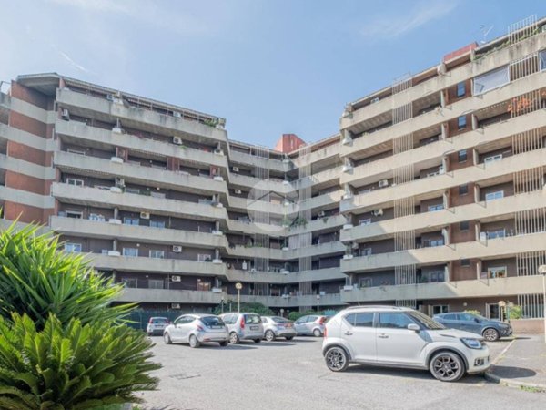 appartamento in vendita a Roma in zona Vigna Murata