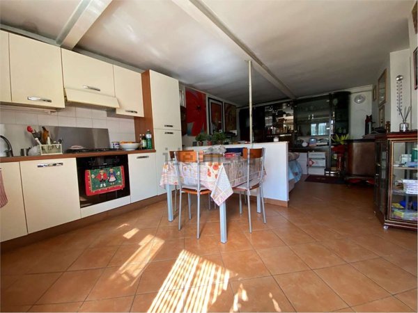 appartamento in vendita a Roma in zona Torre Maura