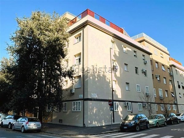 appartamento in vendita a Roma in zona Ostia