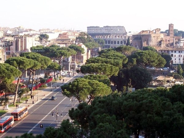 appartamento in vendita a Roma in zona Rione Monti/Campitelli