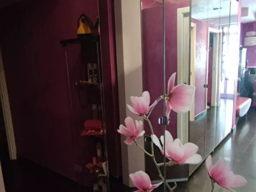 negozio in vendita a Roma in zona Torrevecchia