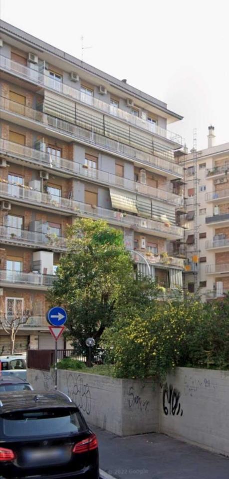 appartamento in vendita a Roma in zona Don Bosco
