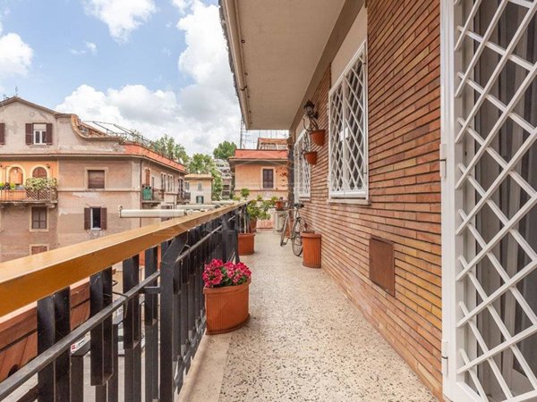 appartamento in vendita a Roma in zona Della Vittoria