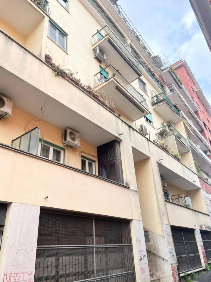 appartamento in vendita a Roma in zona Prenestino-Labicano