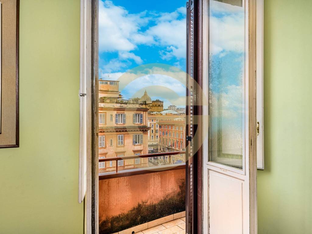 appartamento in vendita a Roma in zona Rione Prati