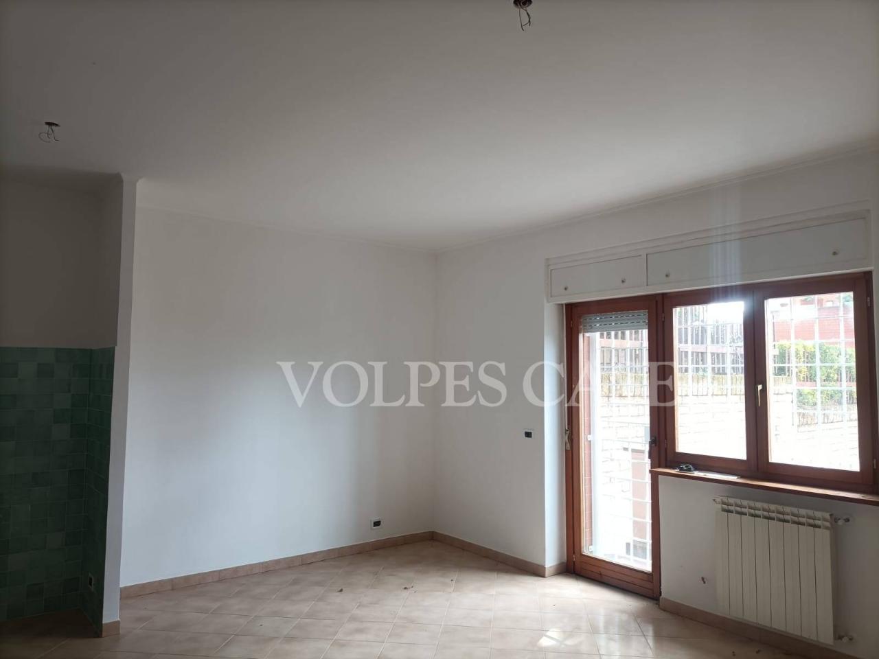 appartamento in vendita a Roma in zona Valle Muricana