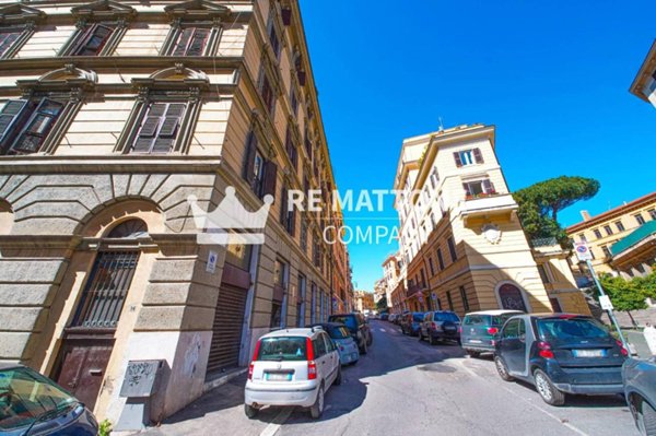 appartamento in vendita a Roma in zona Celio