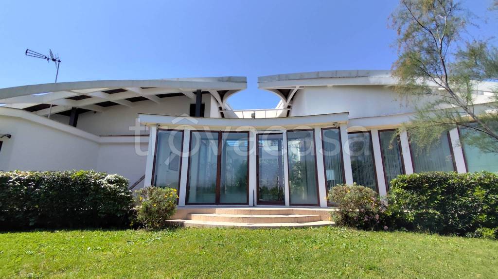 casa indipendente in vendita a Roma in zona Piana del Sole