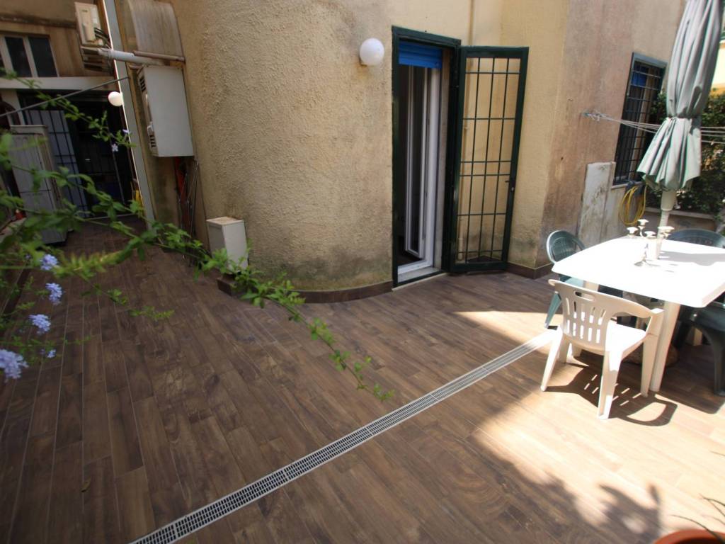appartamento in vendita a Roma in zona Ostia