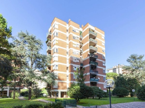 appartamento in vendita a Roma in zona Ardeatino