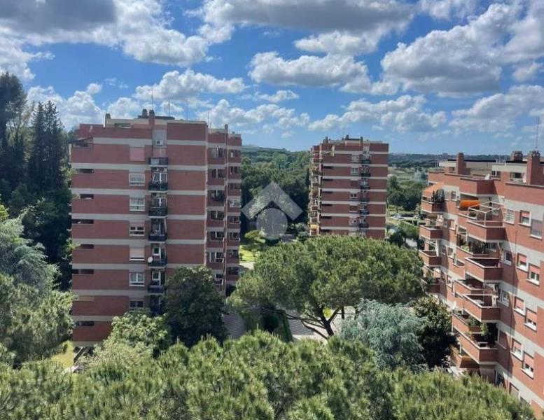 appartamento in vendita a Roma in zona Ardeatino
