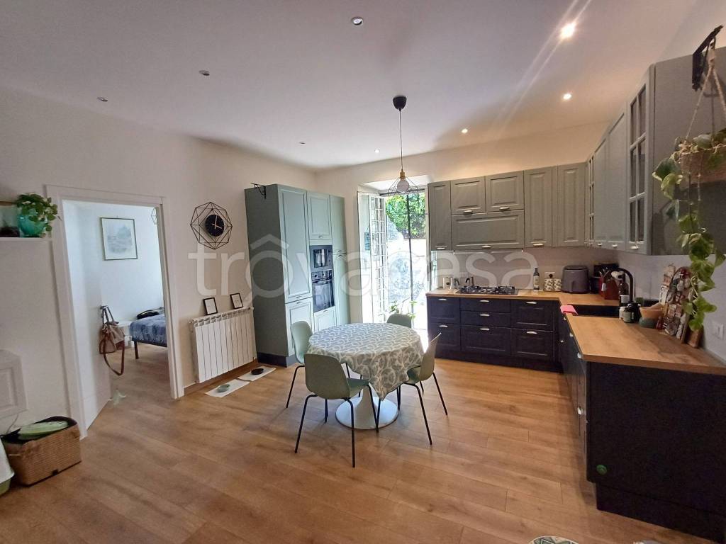 appartamento in vendita a Roma in zona Prenestino-Centocelle