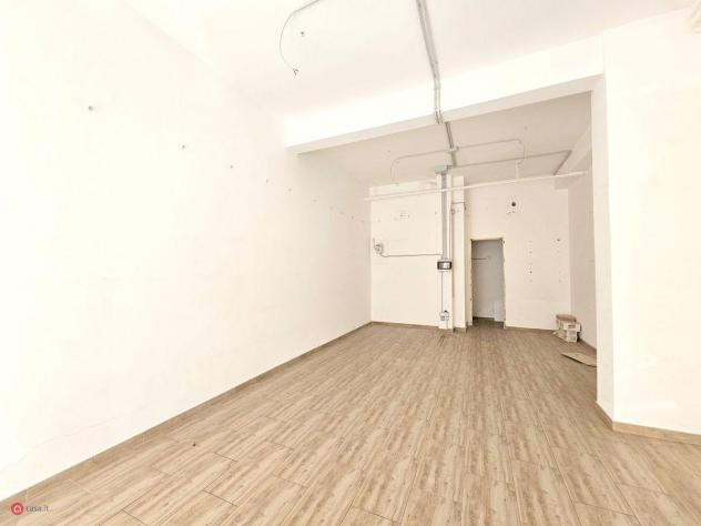 ufficio in vendita a Roma in zona Appio Latino
