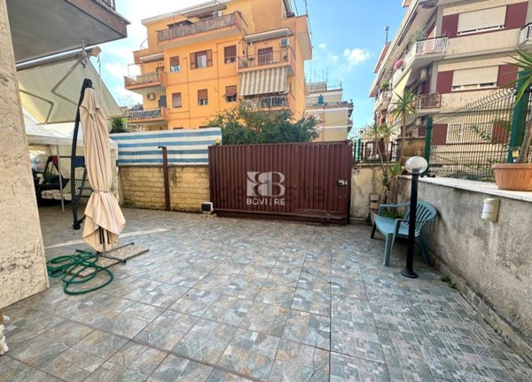 appartamento in vendita a Roma in zona Torrevecchia